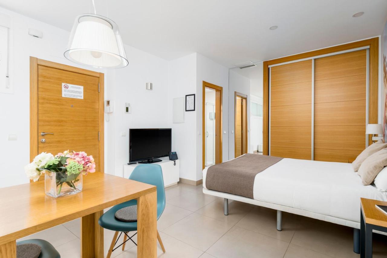 Suites Del Pintor Málaga Extérieur photo